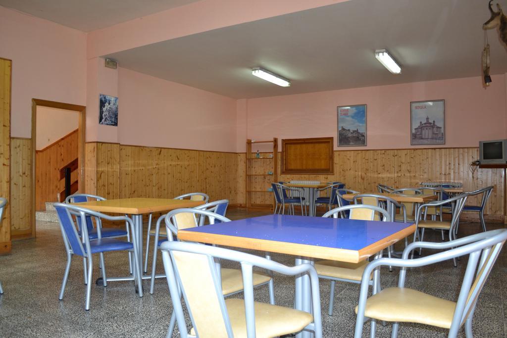 Albergue Velarta Villanova Bagian luar foto